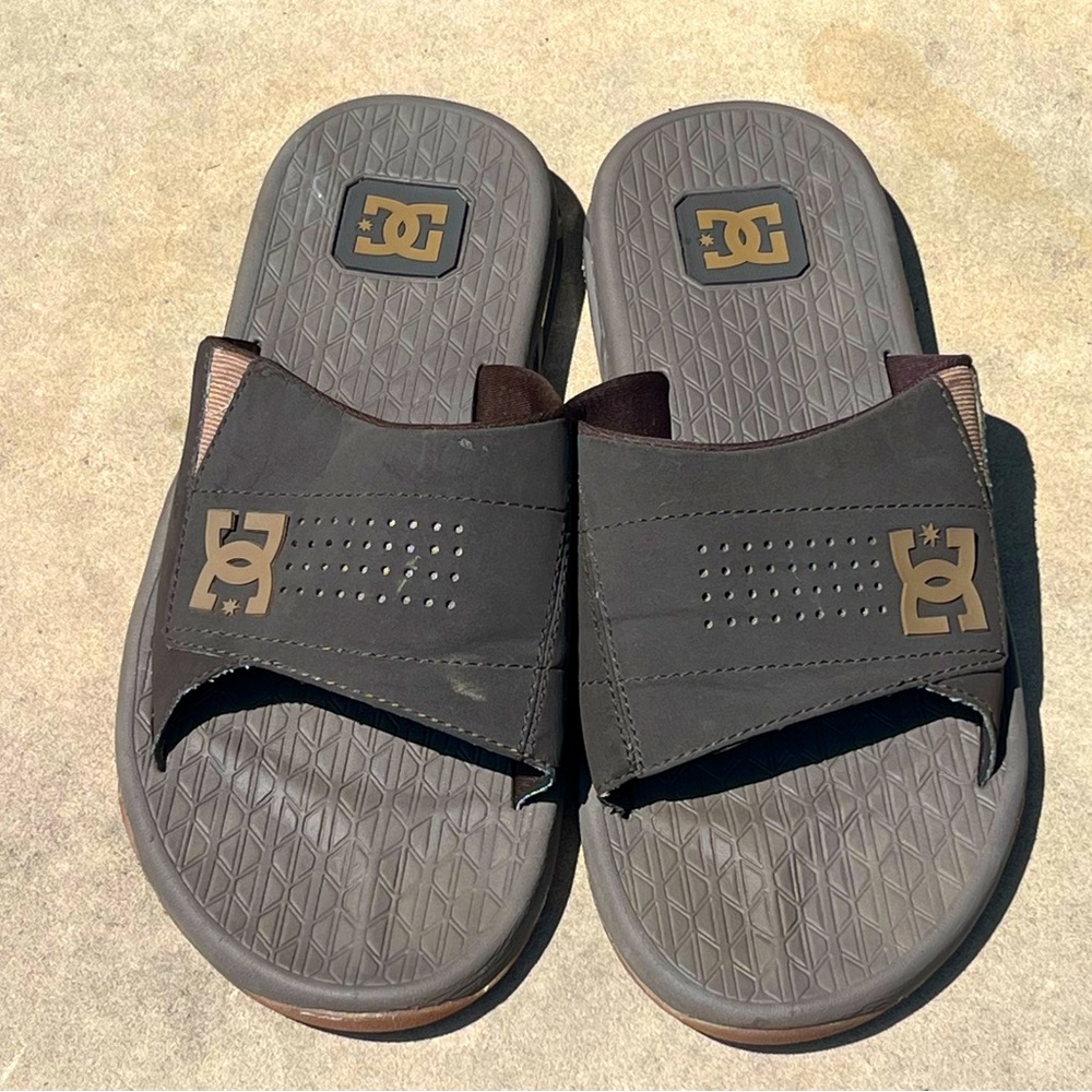 DC Shoes Men’s Slide Sandals – Black Logo Slip-Ons Size 10/11